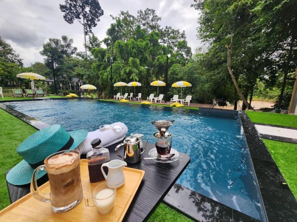 Natural Park Resort De Wang Thong Phitsanulok Extérieur photo
