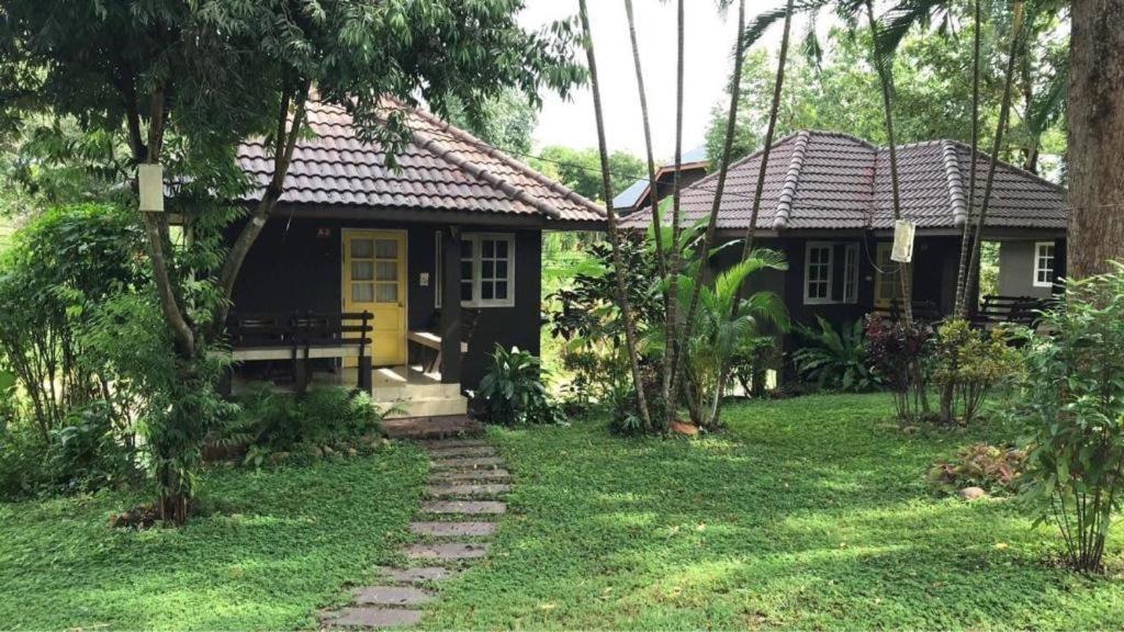 Natural Park Resort De Wang Thong Phitsanulok Extérieur photo